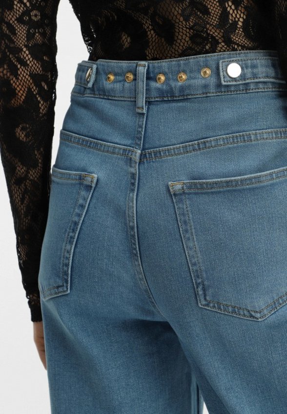 Джинсы Nominee