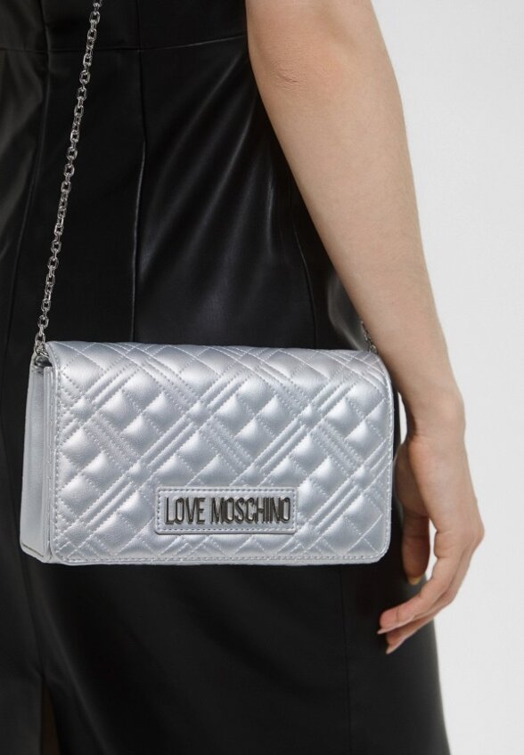 Сумка Love Moschino