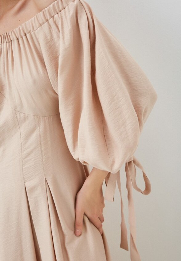 Платье MadaM T