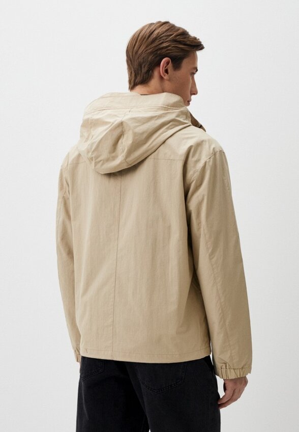 Ветровка Mustang