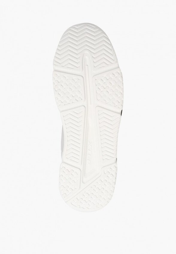 Кроссовки Xtep