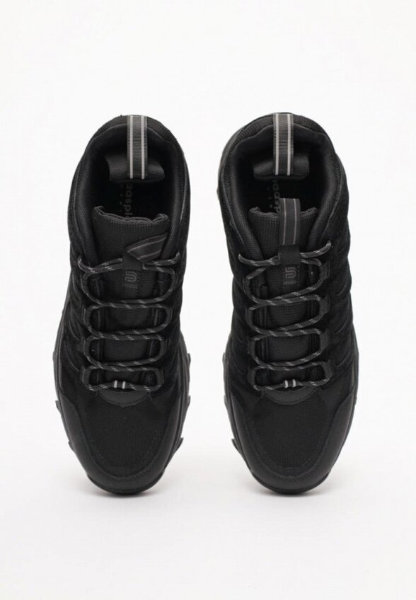 Кроссовки Baasploa