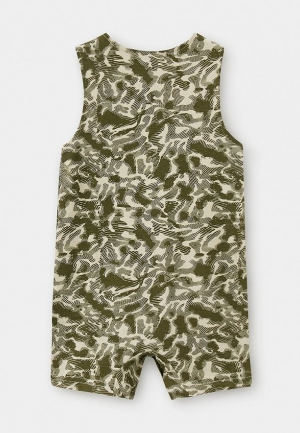 Комбинезон и футболка PlayToday