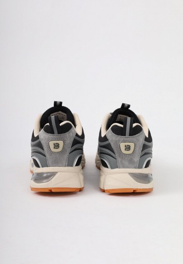 Кроссовки Baasploa