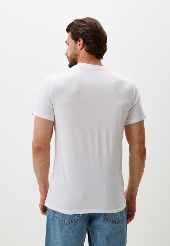 Футболка Colin's