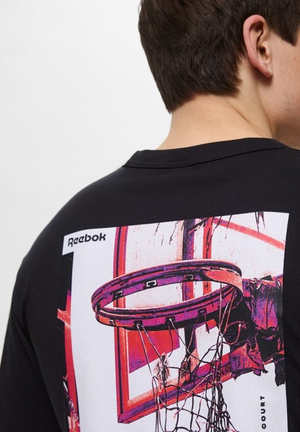 Футболка Reebok