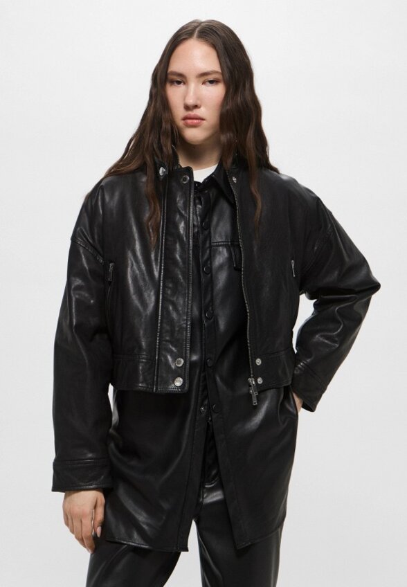 Куртка кожаная Weekend Max Mara