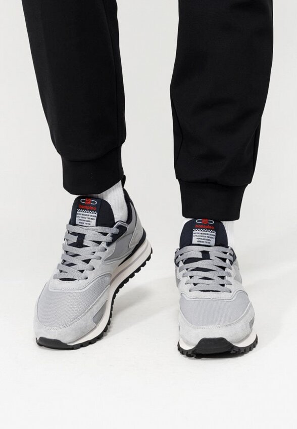 Кроссовки Baasploa