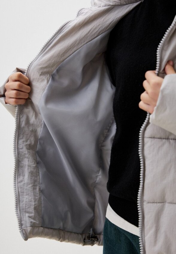 Пуховик 31 February