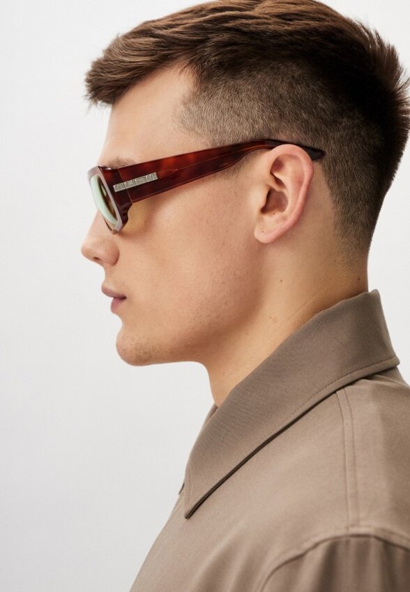 Очки солнцезащитные GCDS