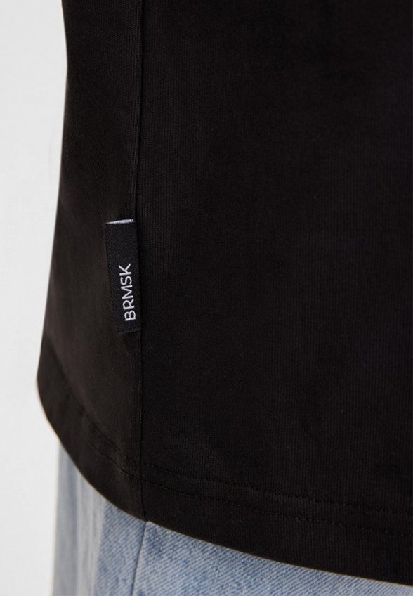 Футболка BRMSK