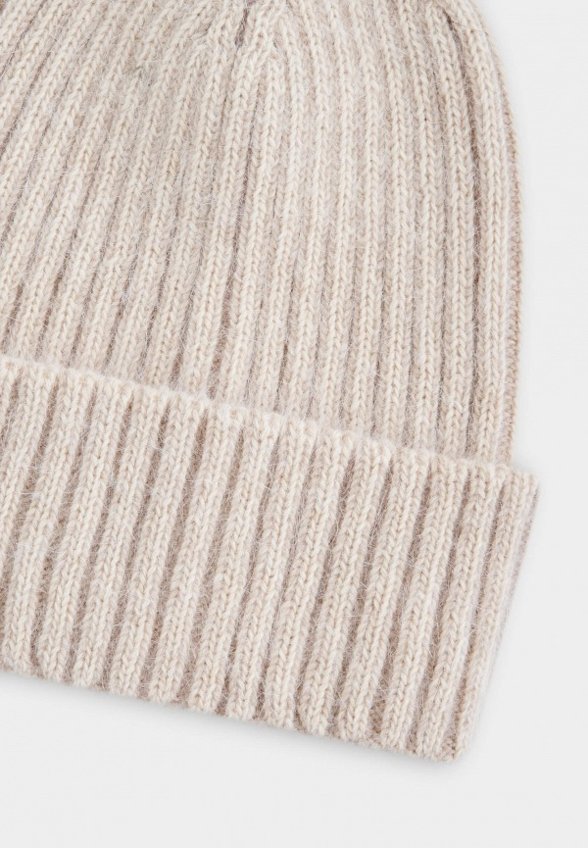 Шапка Finn Flare