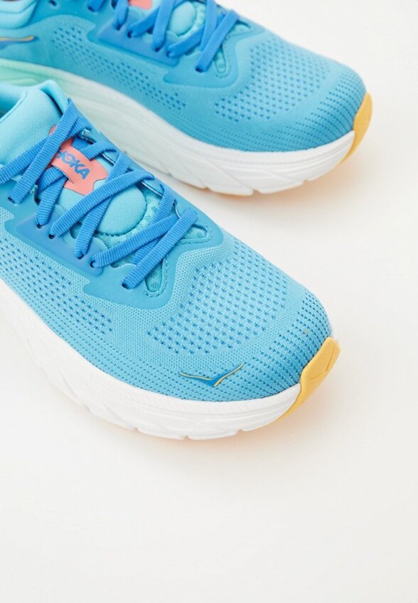 Кроссовки Hoka One One