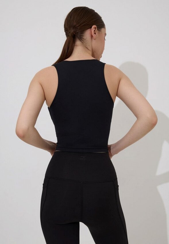 Топ спортивный PerEach