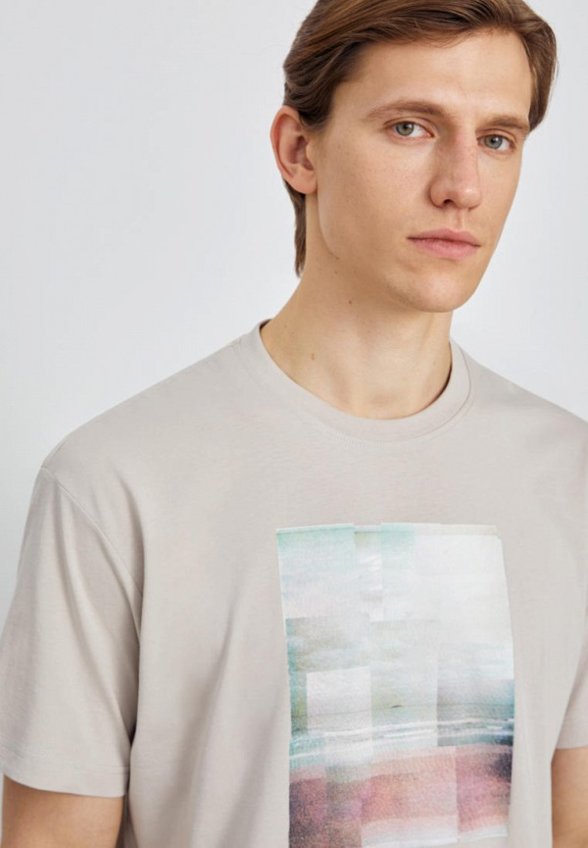 Футболка Finn Flare