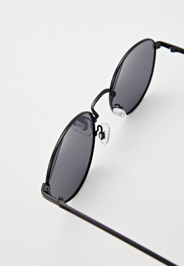 Очки солнцезащитные Invu