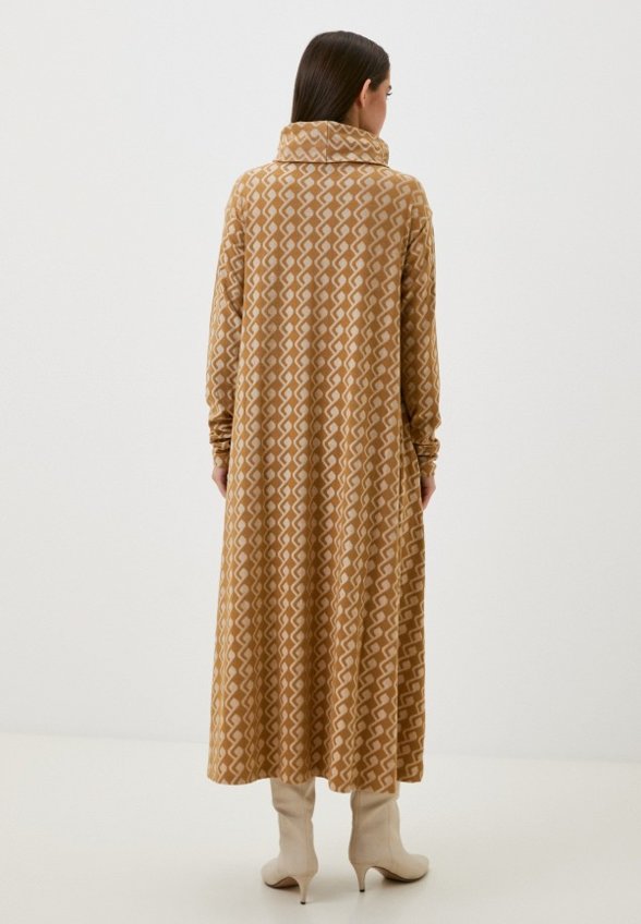 Платье MadaM T