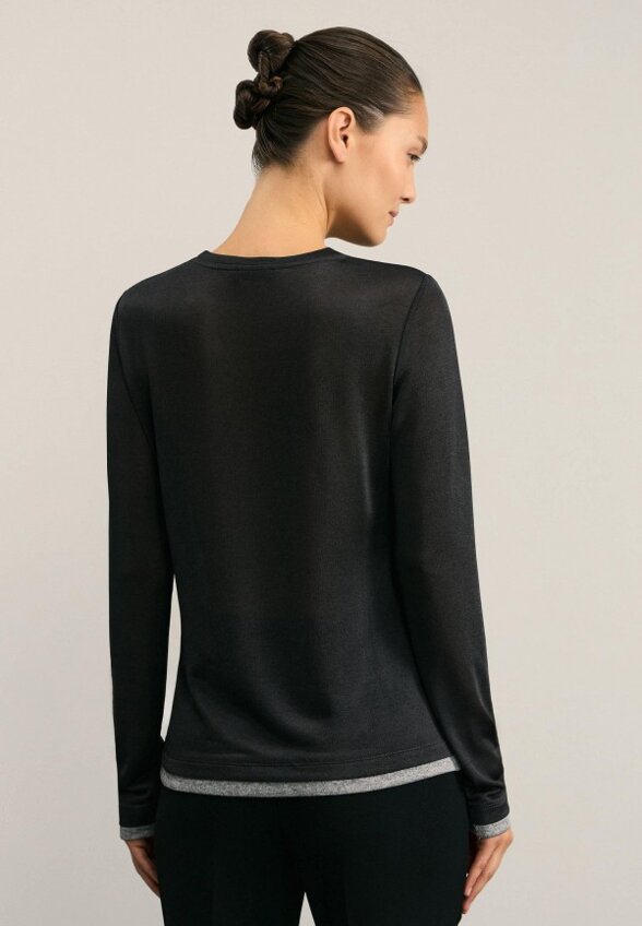 Лонгслив Zarina