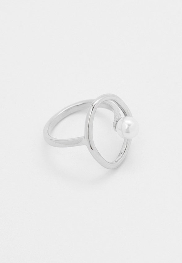 Кольцо Bocciolo