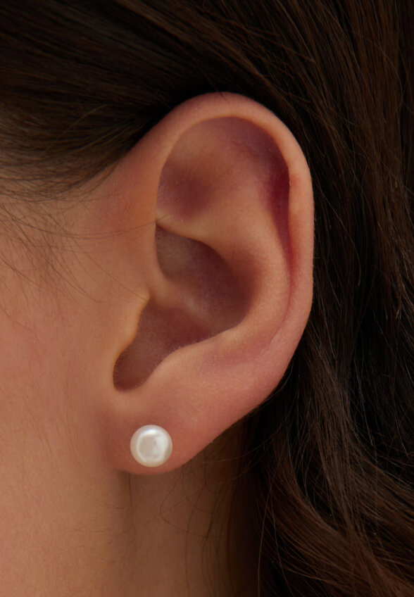 Позолоченные серьги-пусеты из серебра с натуральным жемчугом MIE