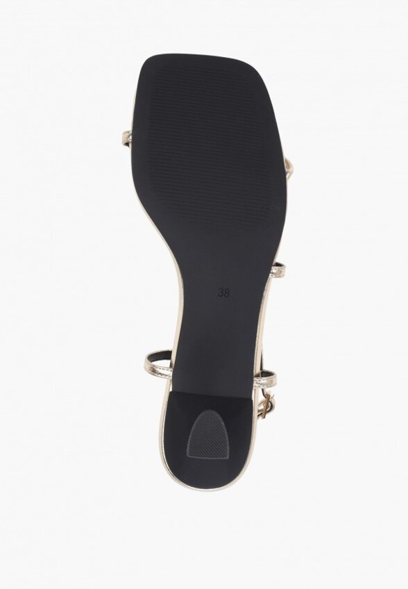 Босоножки Betsy