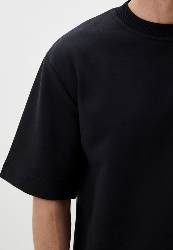 Футболка Minaku