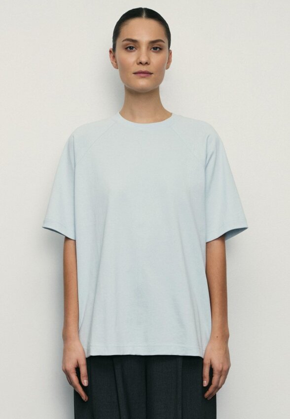 Футболка Zarina