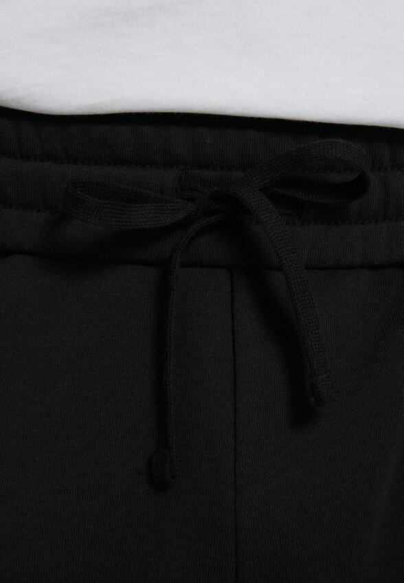 Брюки мужские PUMA Ess No. 1 Logo, Черный