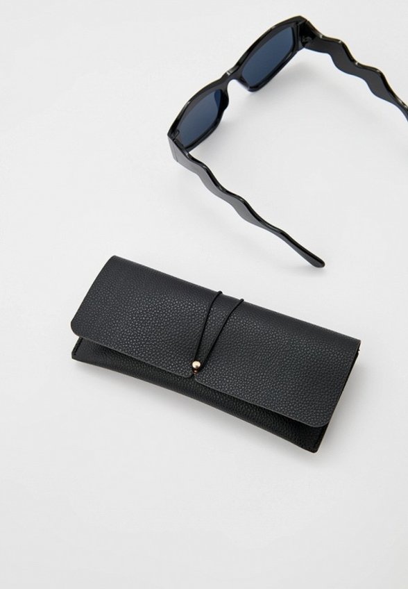 Очки солнцезащитные Bocciolo