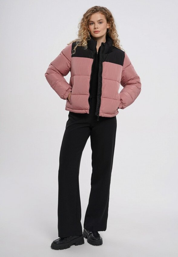 Пуховик Твое