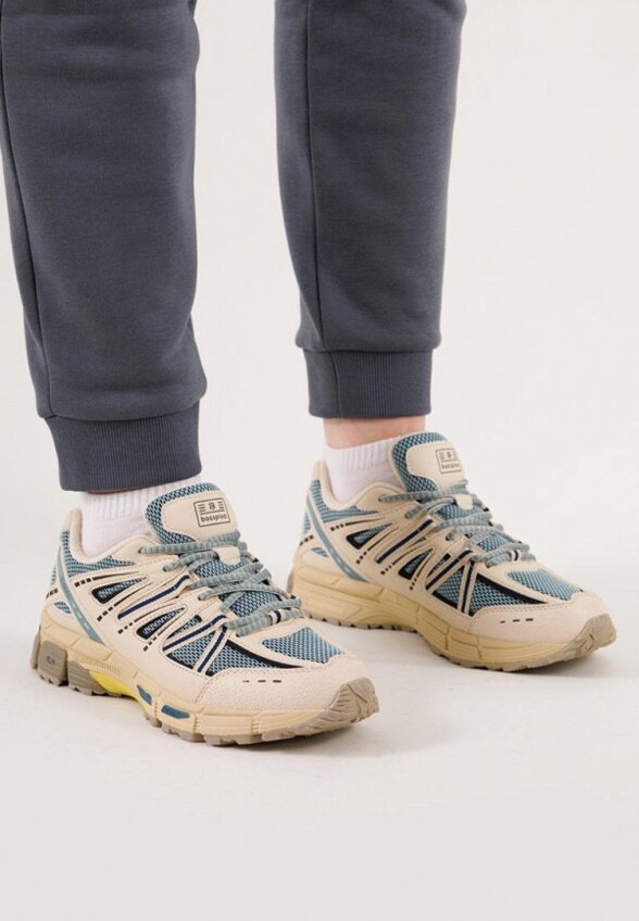 Кроссовки Baasploa