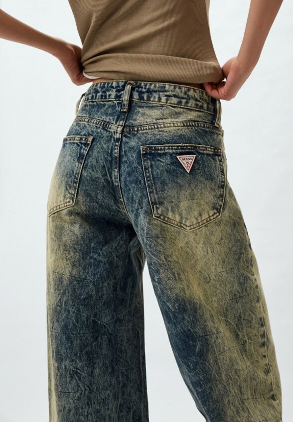 Джинсы Guess