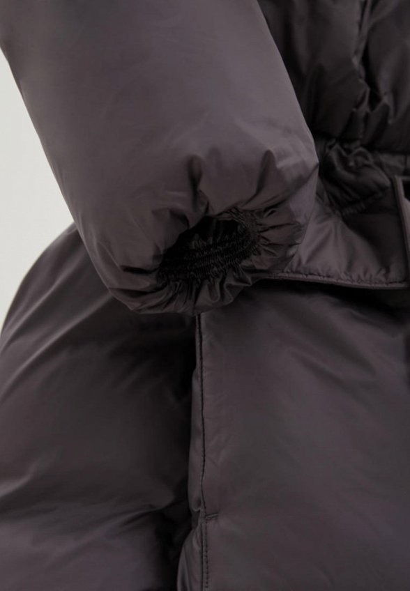 Пуховик Finn Flare