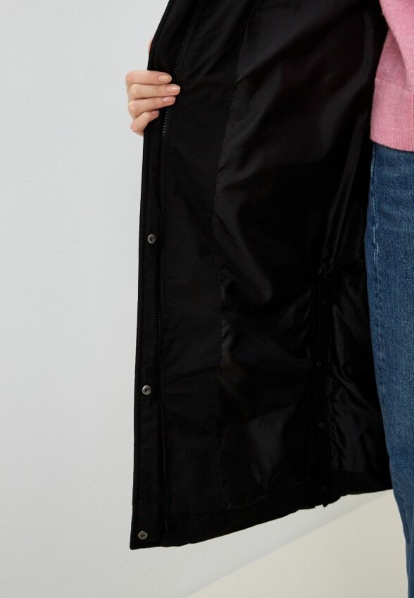 Пуховик Colin's