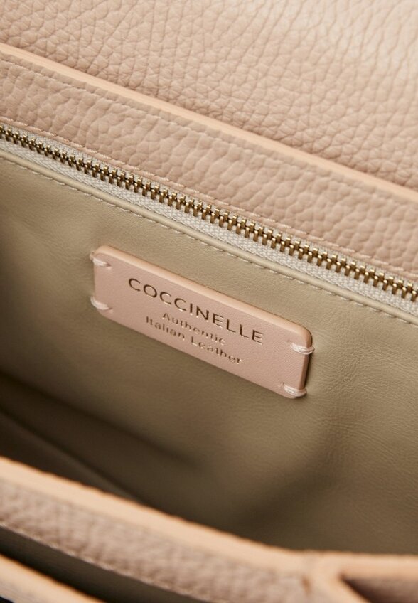 Сумка Coccinelle