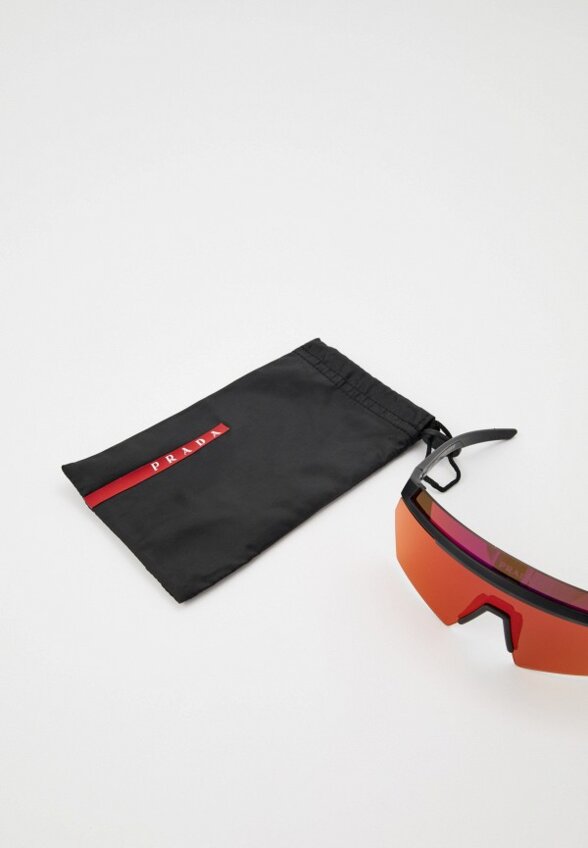 Очки солнцезащитные Prada Linea Rossa