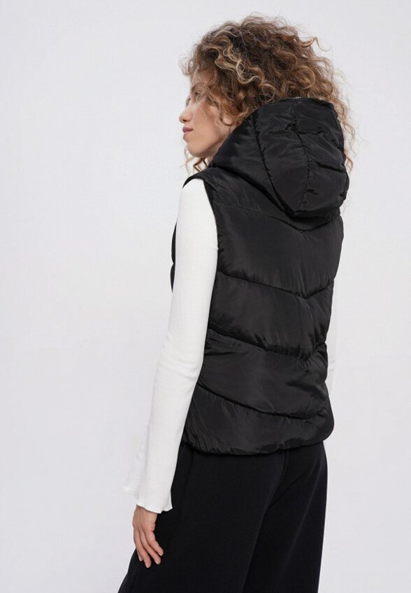 Жилет утепленный Твое