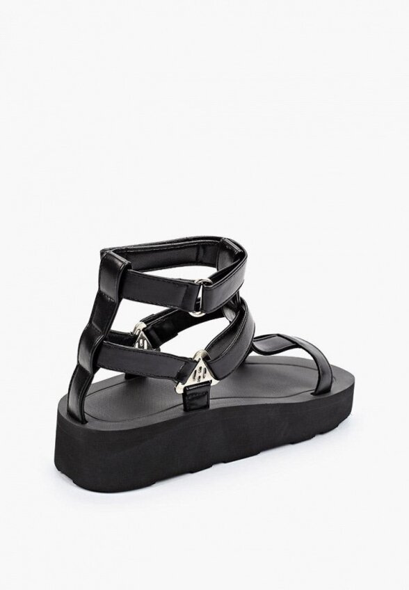 Босоножки Sbalo