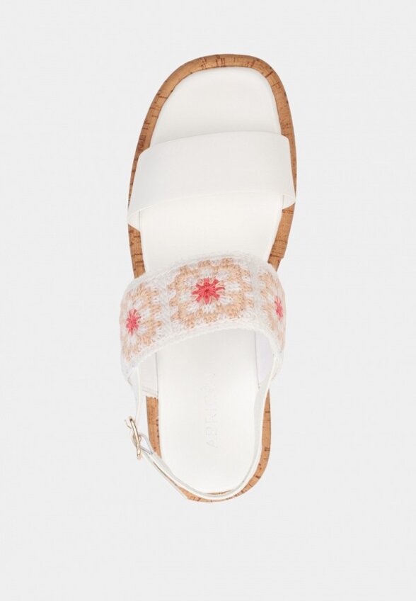 Босоножки Abricot