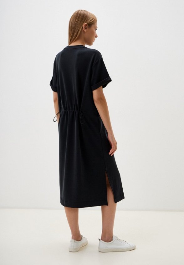 Платье Lacoste