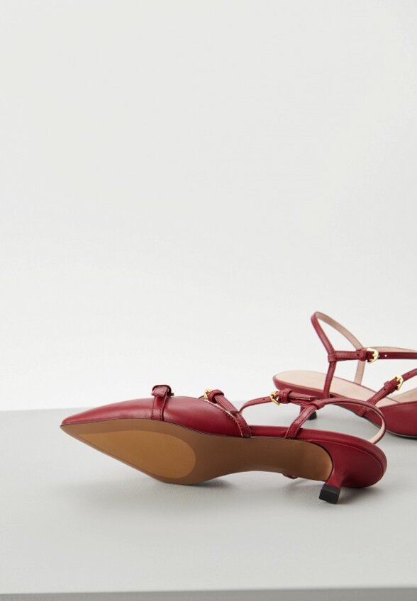 Туфли Coccinelle