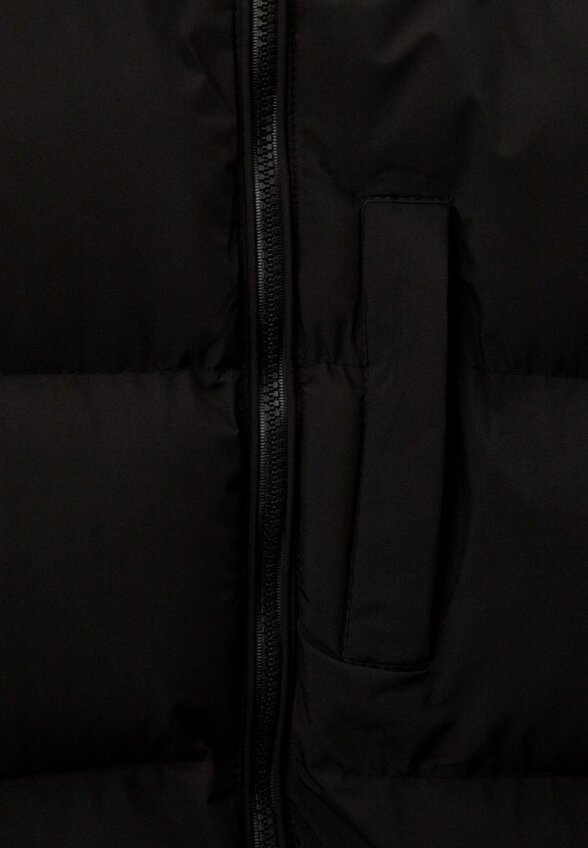 Куртка утепленная D555