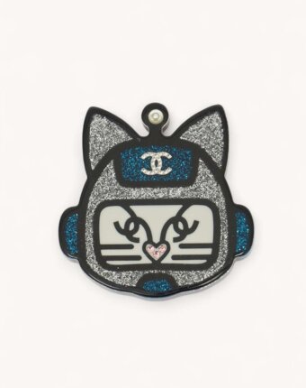Chanel Brooch женщинам
