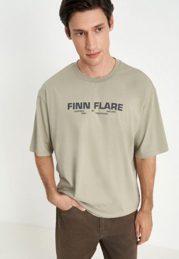 Футболка Finn Flare
