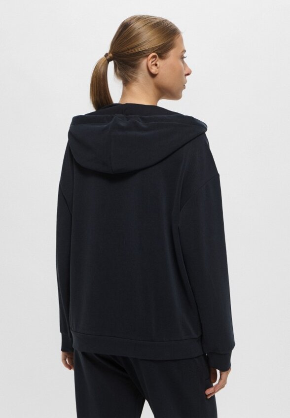 Толстовка EA7