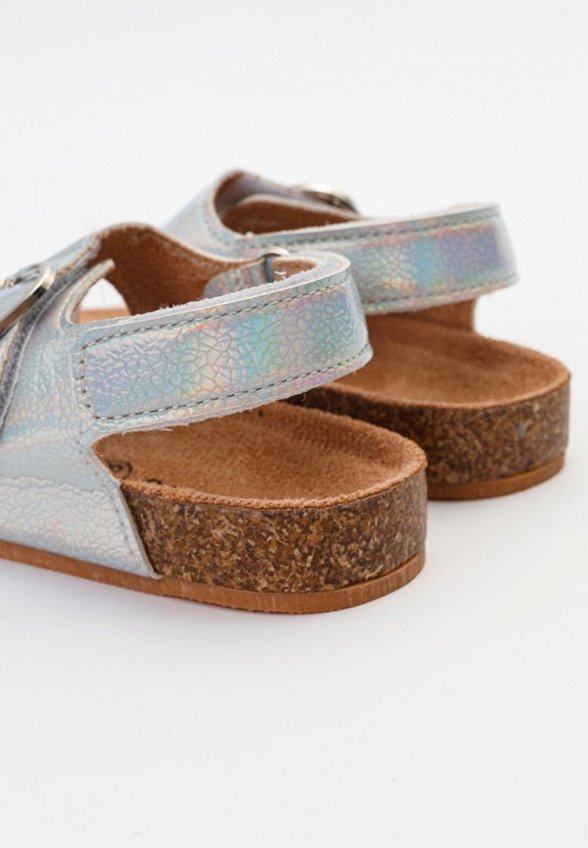 Сандалии Tikkago