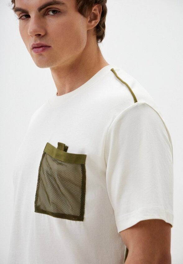 Футболка Colin's