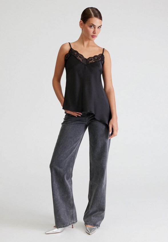 Топ To Be Blossom