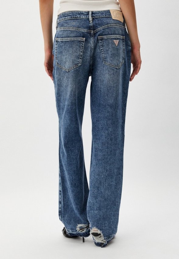 Джинсы Guess