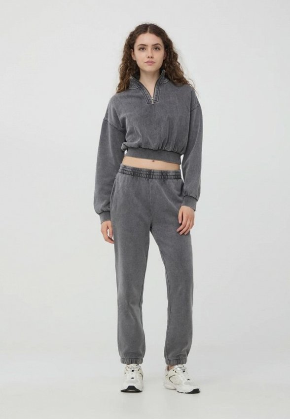 Олимпийка Terranova